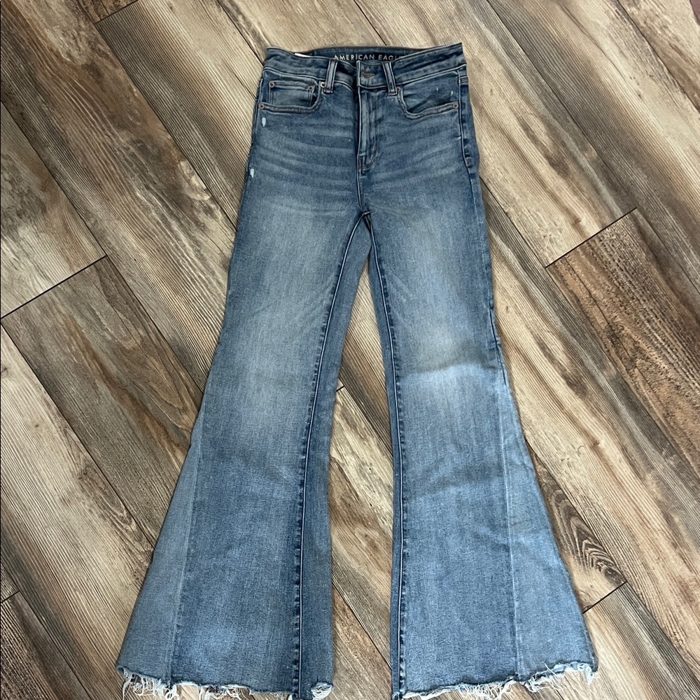 American Eagle Outfitters Light Blue Flare Jeans next level stretch